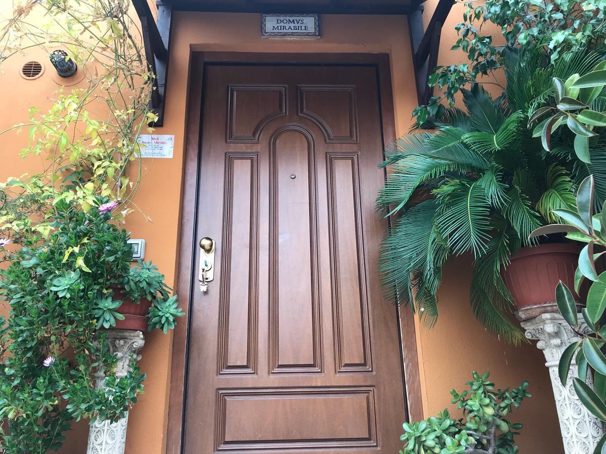 Domus Mirabile Apartment Рим Екстериор снимка